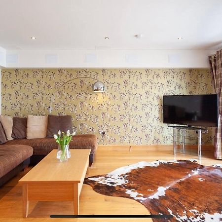 Ferienwohnung Blue Pool View Portrush Exterior foto