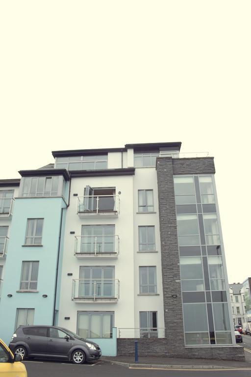 Ferienwohnung Blue Pool View Portrush Exterior foto