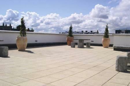 Ferienwohnung Blue Pool View Portrush Exterior foto